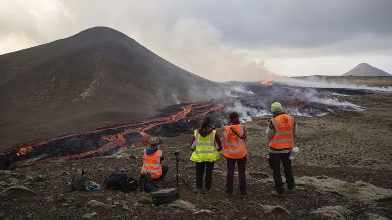 Tausende Erdbeben: Vulkanausbruch auf Island befürchtet (Video)