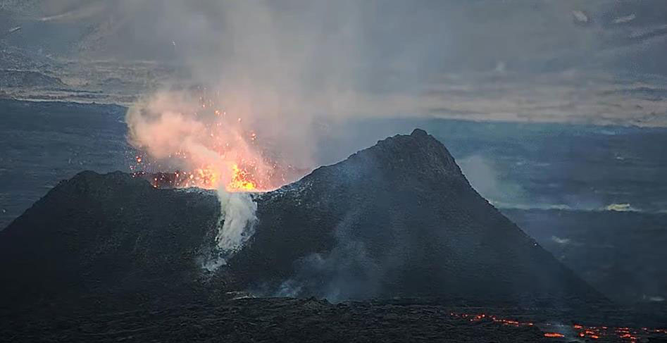 Erwachen der Vulkane: Schwarmbeben zwischen Kreta und Santorin – Stromboli steigert Aktivität weiter – Vesuv: Spürbares Erdbeben erschüttert Neapel