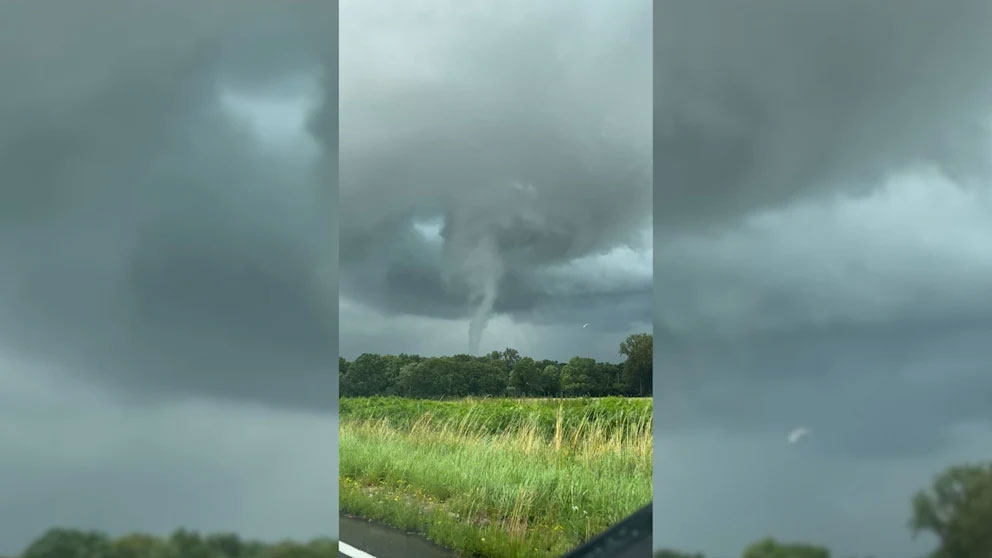 Mini Tornado fegt durchs Münsterland! (Videos)
