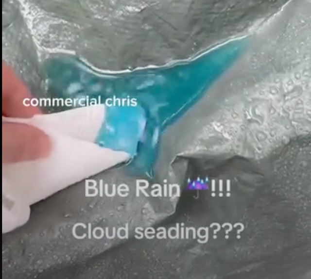 Weitere Berichte über mysteriösen „blauen Regen“ in Texas – was ist los? (Video)
