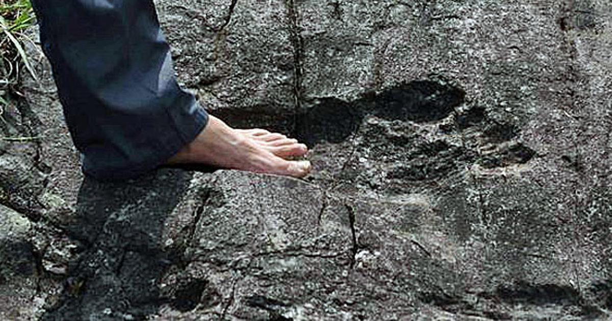 Der riesige Fußabdruck von Pingyan: Von einem Riesen gemacht oder von Menschenhand geschaffen?