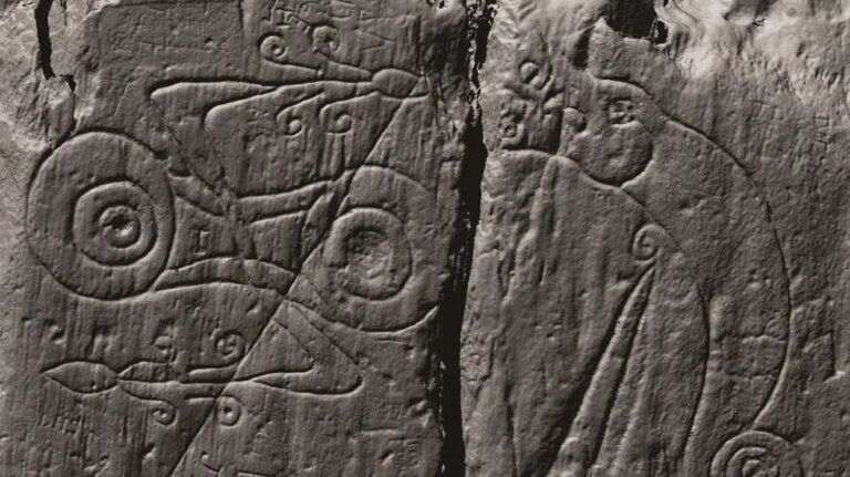 Paläoanthropologin entdeckt eine Reihe geometrischer Zeichen, die vor 40.000 Jahren weltweit verwendet wurden