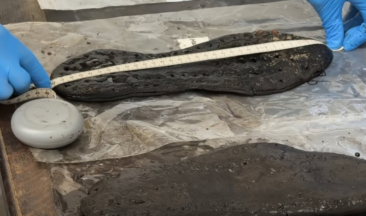 Rätsel um Entdeckung riesiger 2.000 Jahre alter römischer Schuhe (Video)