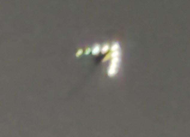 „Ich zittere“: Dreieckige UFOs über Kalifornien und Mexiko gehen viral und erschrecken die Anwohner (Videos)
