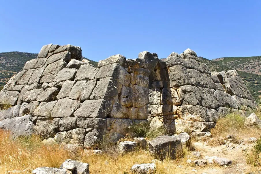 Die griechische Pyramide von Hellinikon ist älter als die älteste altägyptische Pyramide