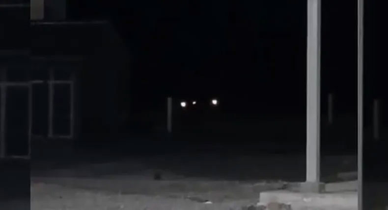 Medienbericht: Rätselhaftes Trio schwebender Lichter in Argentinien gefilmt (Video)