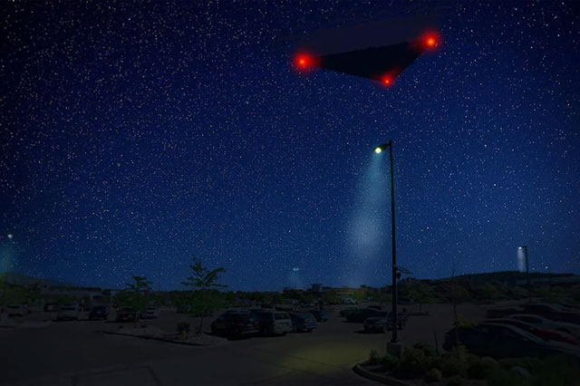 👁️⃤.    🛸 Das Pentagon jagt die Videos von zwei Dreiecks-UFOs
